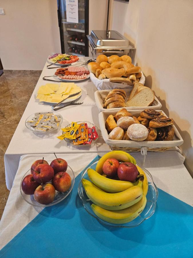 Bed and Breakfast Toroes Panzio Szabolcs Екстер'єр фото
